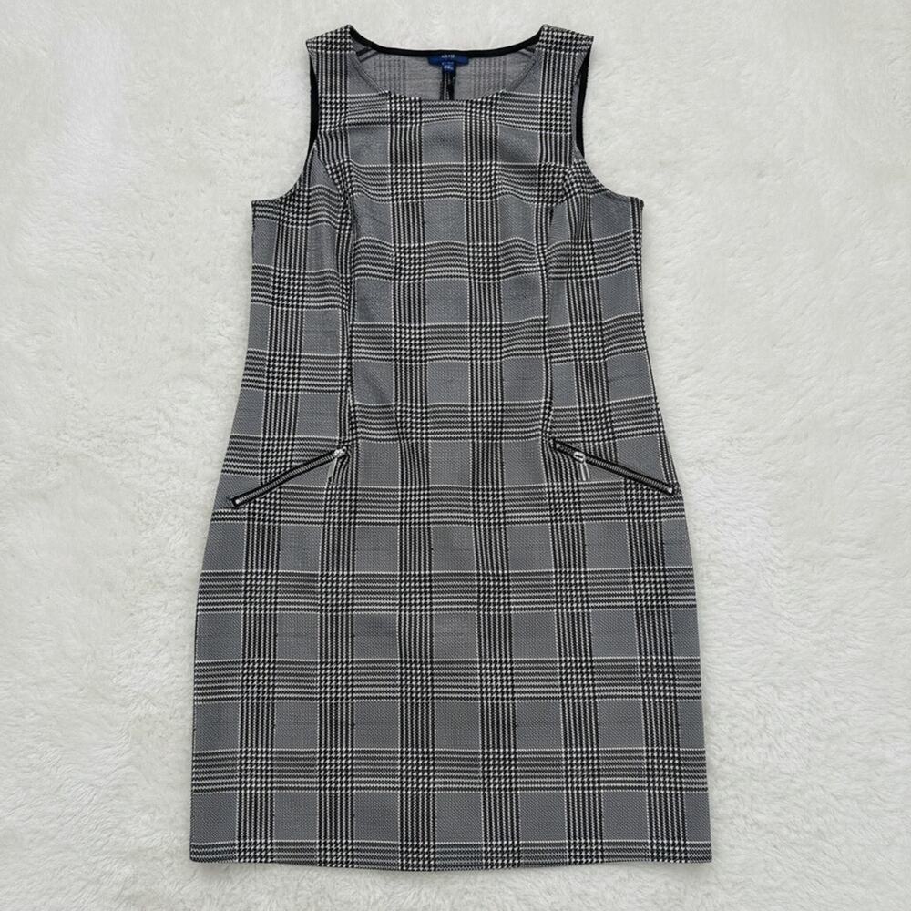 Apt. 9 Women's Black White Red Plaid Knee Length Sheath Dress - Size M
 b86
